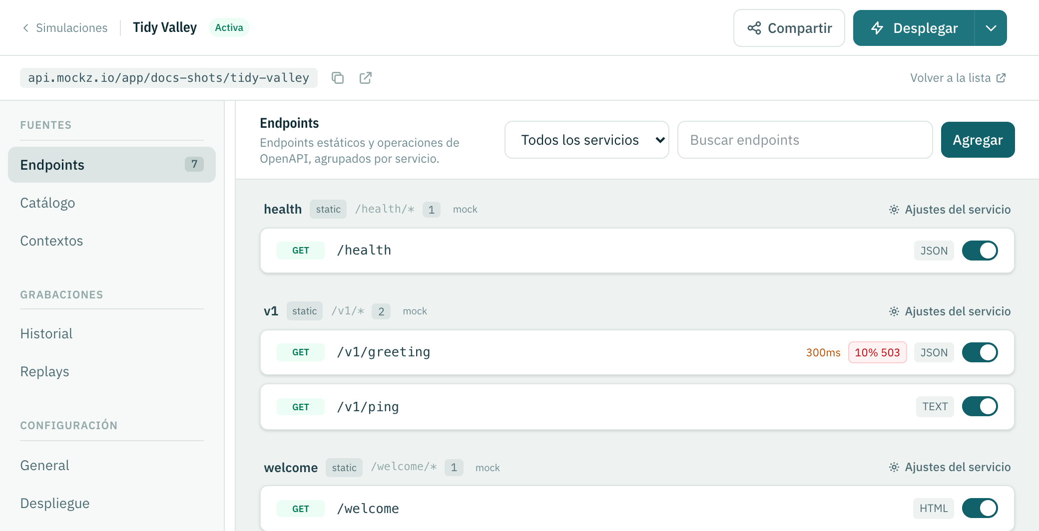 Una simulación desplegada con el estado Activa, su URL y la lista de endpoints