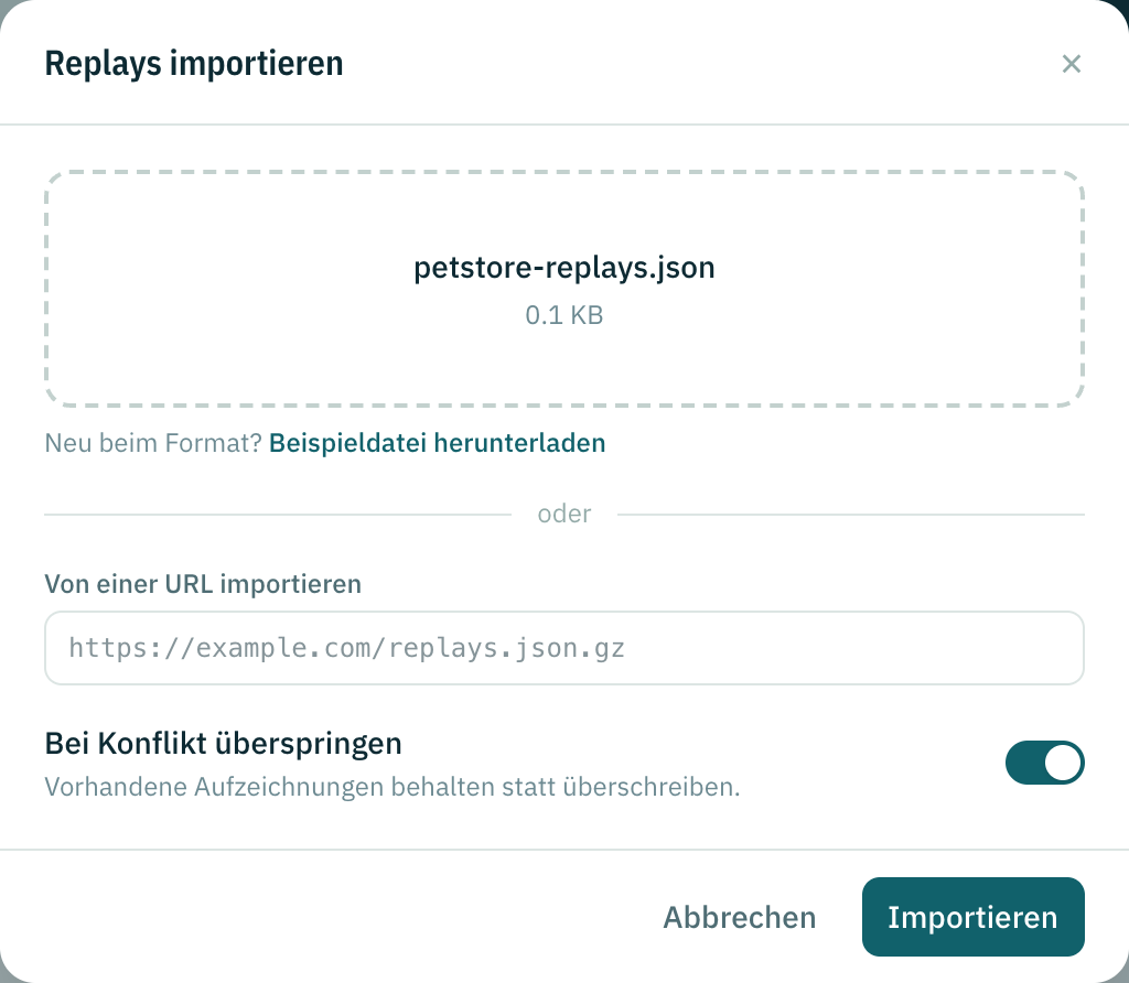 Der Dialog Replays importieren mit ausgewählter Datei, dem Link zur Beispieldatei, einem URL-Feld und dem Schalter für Konflikte