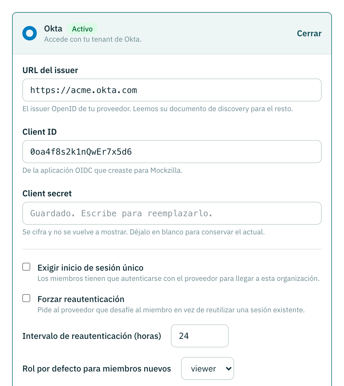 El formulario del proveedor: URL del issuer, client ID y client secret arriba, los ajustes de exigencia abajo.