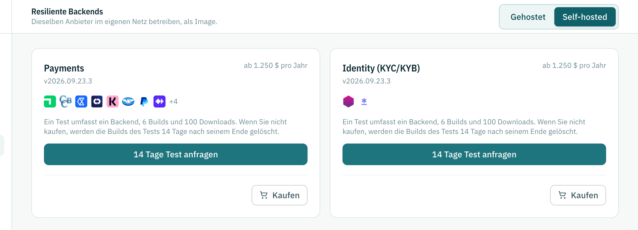 Der Backend-Store auf Self-hosted umgeschaltet: je eine Karte für Zahlungen und Identität, jede mit ihrem kostenlosen Test.